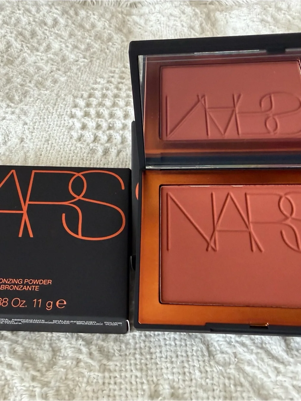NARS Bronzing Powder in Laguna 07